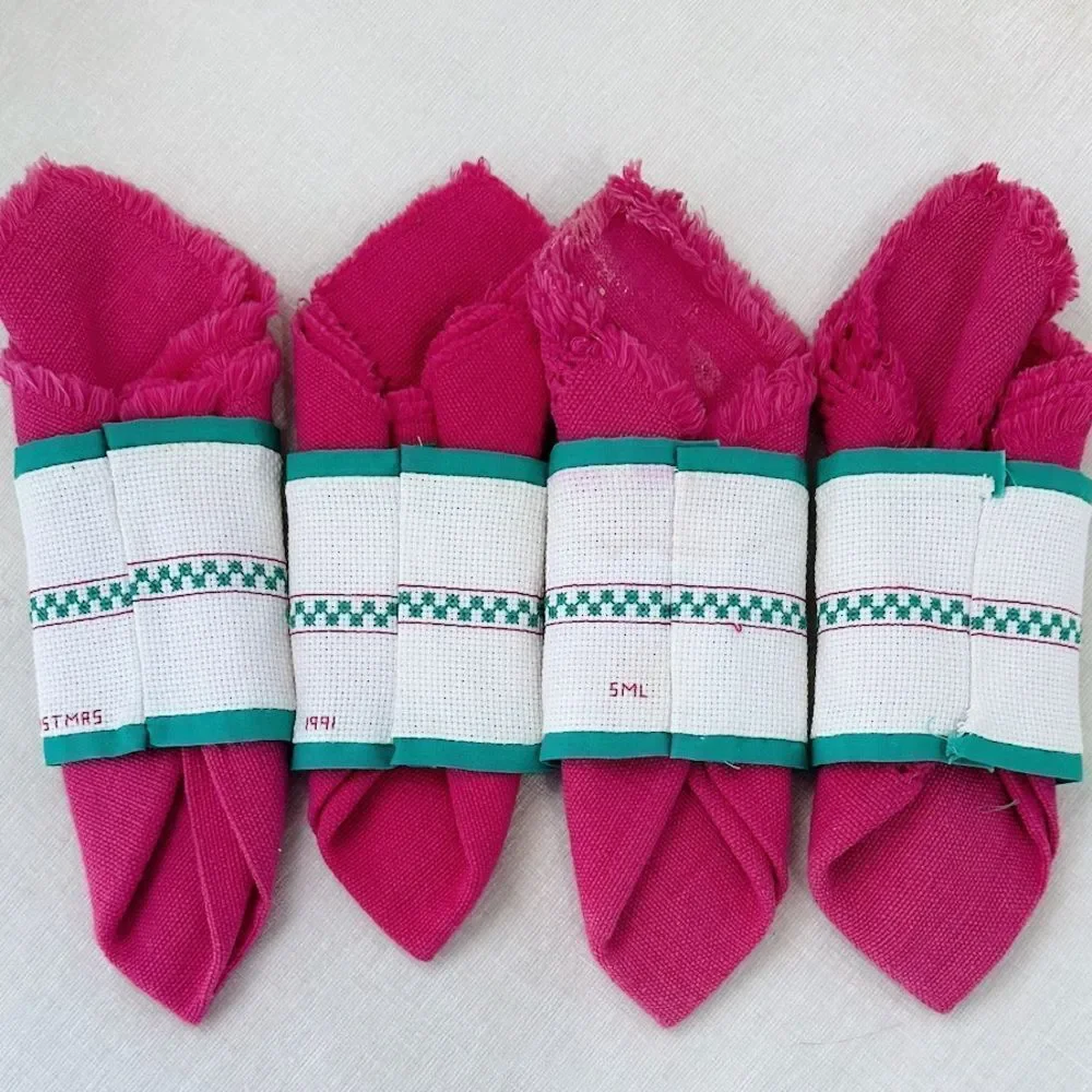 90’s Vintage Pink Heart Embroidered Napkins